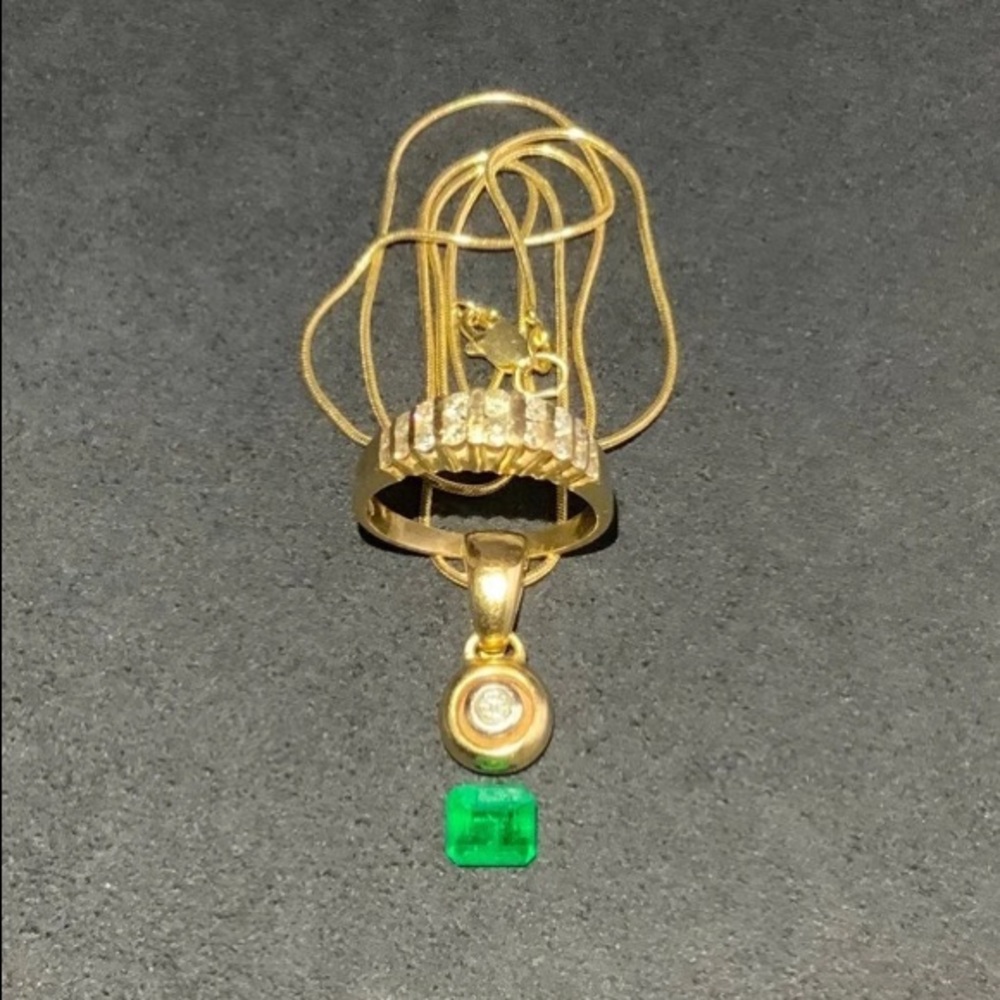 Diamond Emerald Gold Ring Chain Charm Stone Bundle
